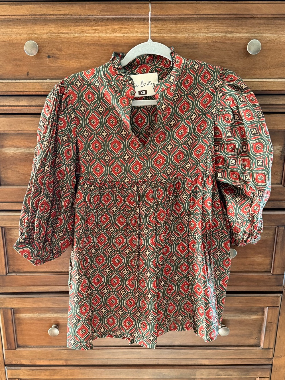 Fox & Hen Top